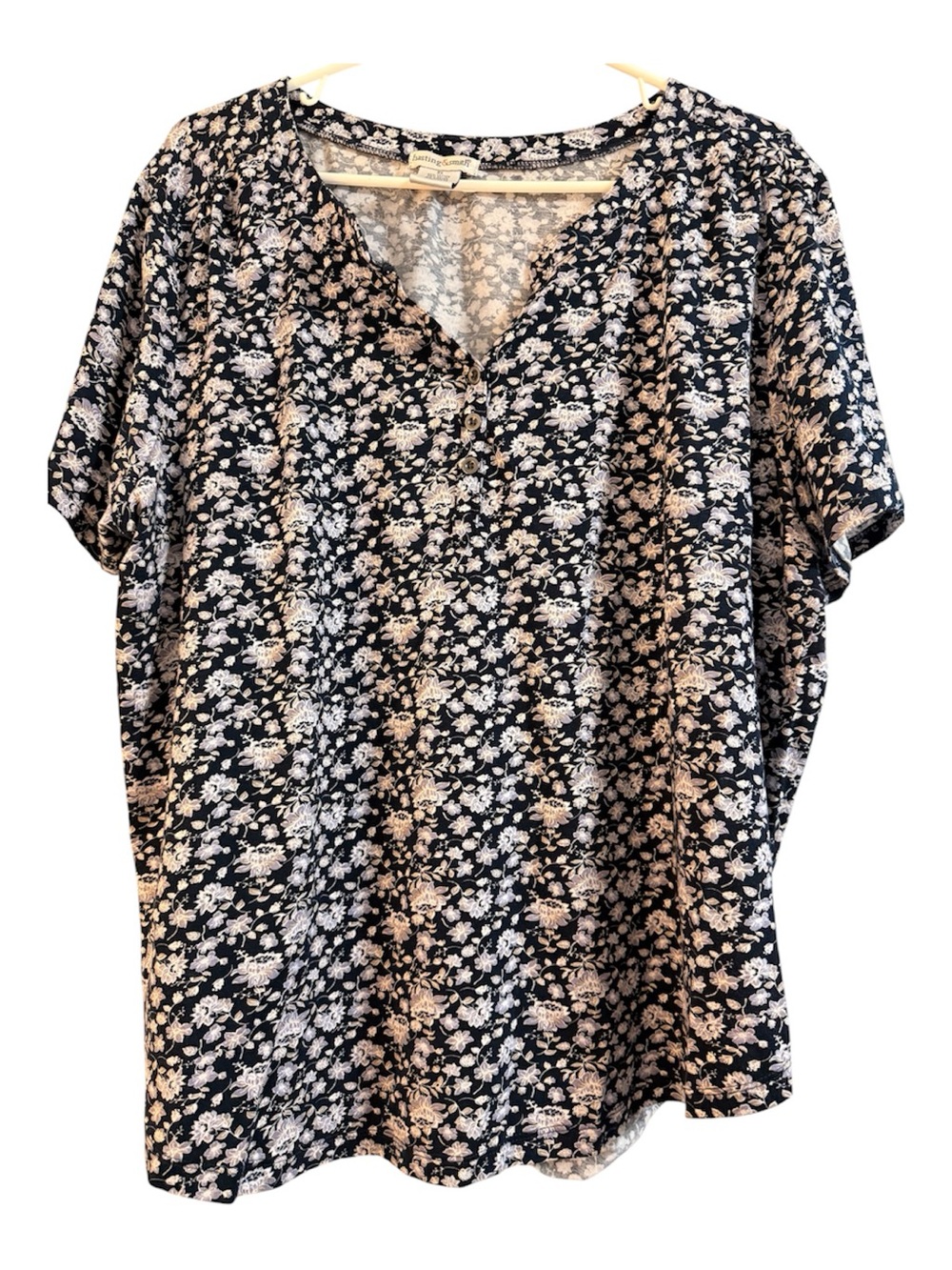 Women's Floral V-Neck Short Sleeve Blouse - Navy & White